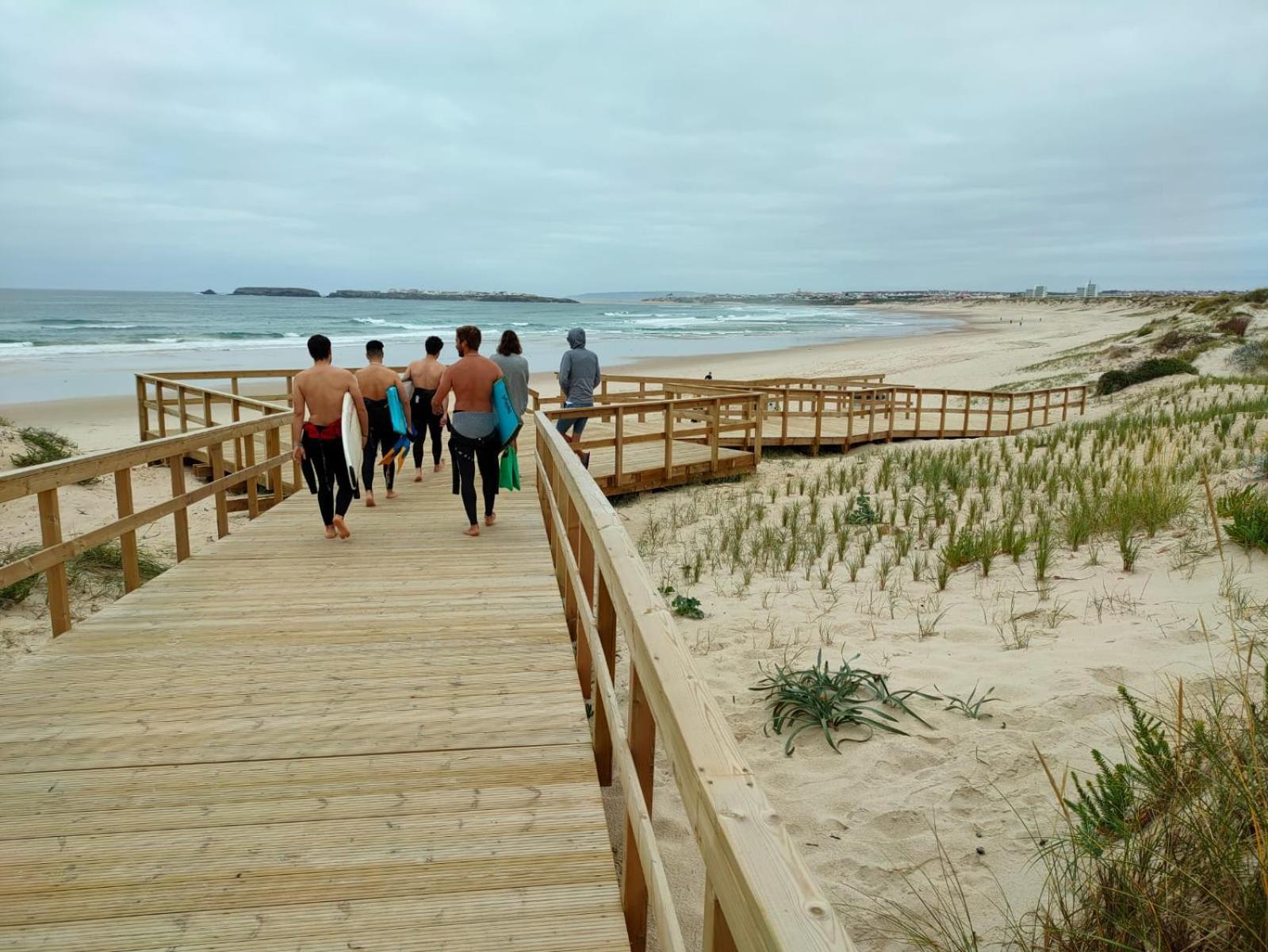Beach And Surf Peniche Exteriör bild